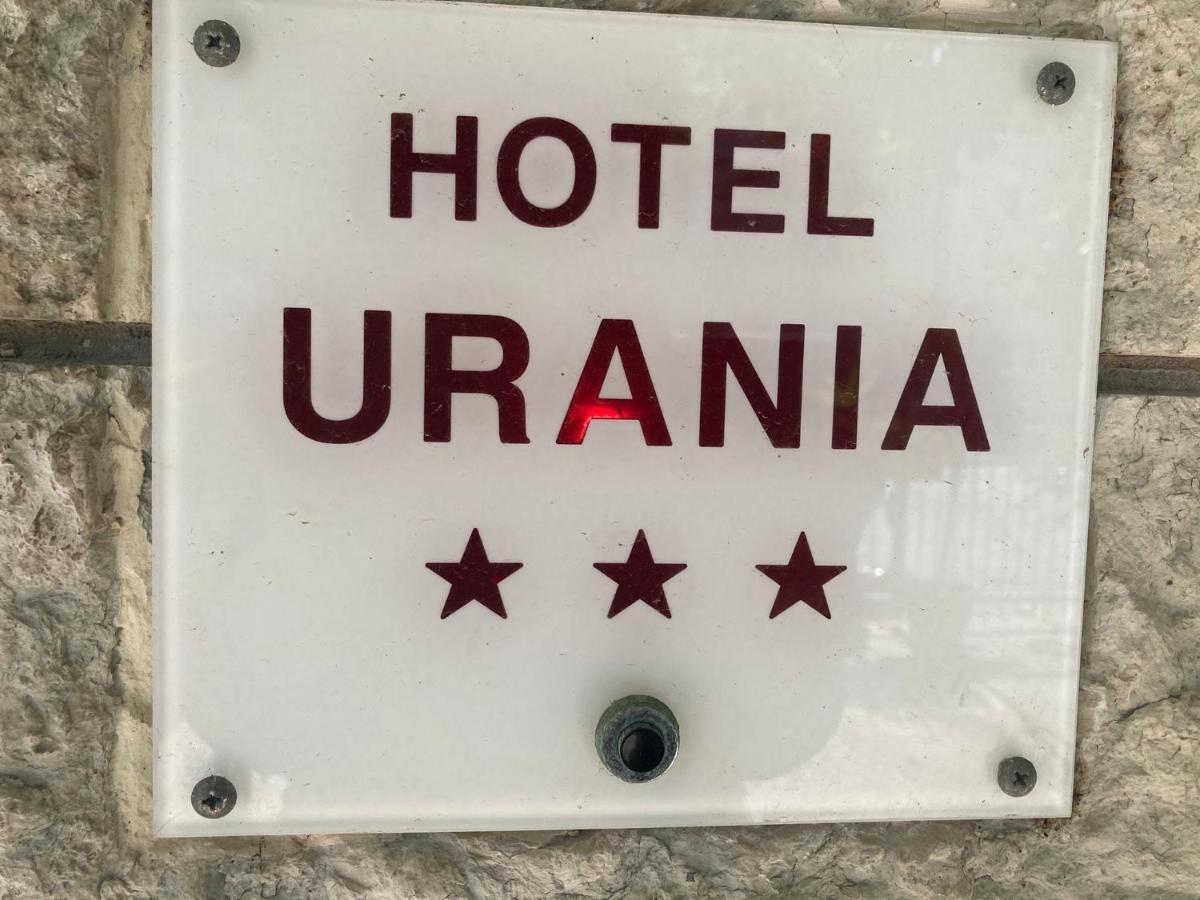 Hotel Urania Nuova Gestione Rimini Exterior foto