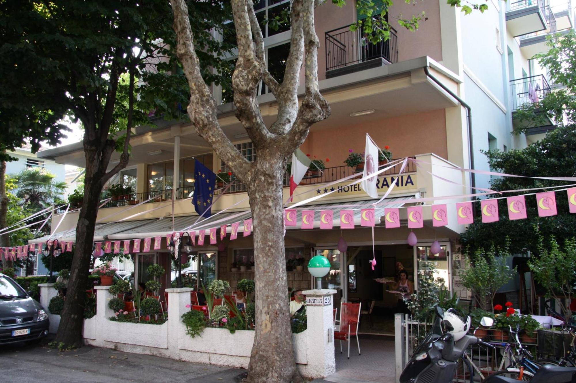 Hotel Urania Nuova Gestione Rimini Exterior foto
