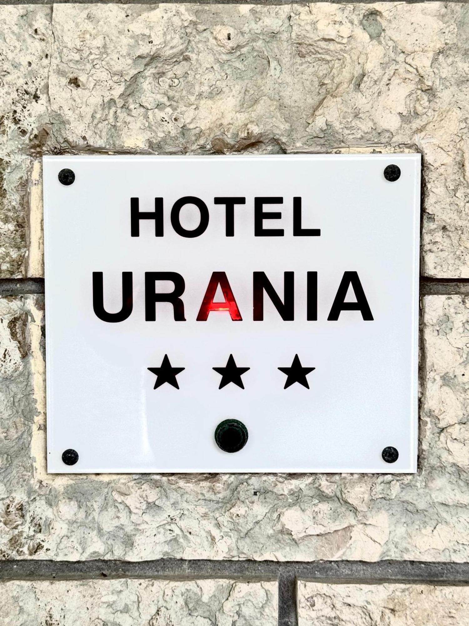 Hotel Urania Nuova Gestione Rimini Exterior foto