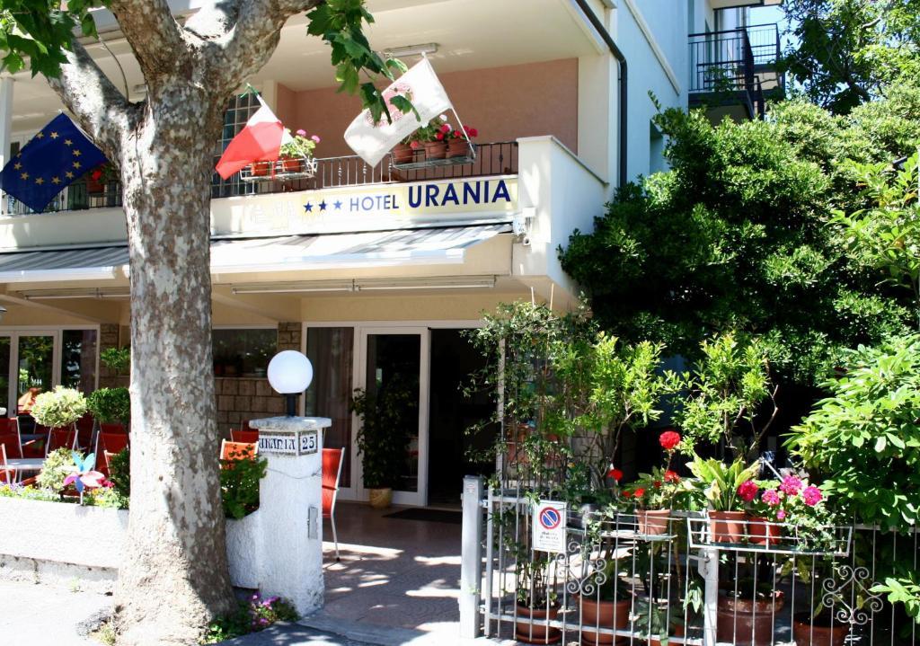 Hotel Urania Nuova Gestione Rimini Exterior foto